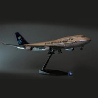 B747 Saudi Arabian Airlines - Scale 1/150 - 47cm - 18.5 in - Airplane Model