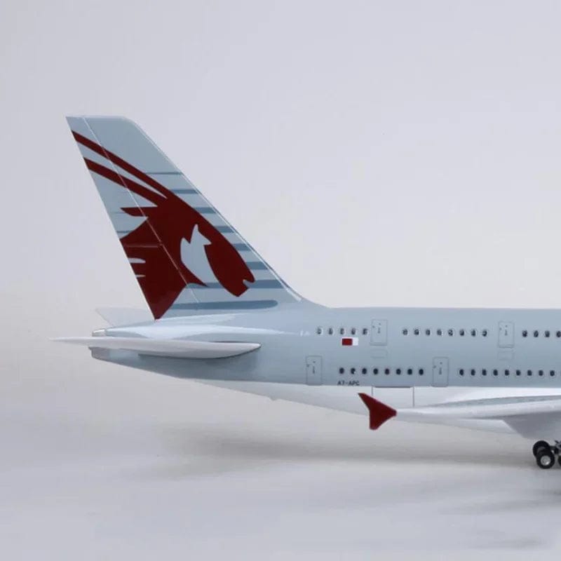 Maqueta de avión A380 de Qatar Airways - Escala 1/160 - 47 cm - 18,5 pulgadas