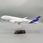 Boeing 787 LATAM | Escala 1:130 | 43 cm / 16,9" - Thumbnail 5