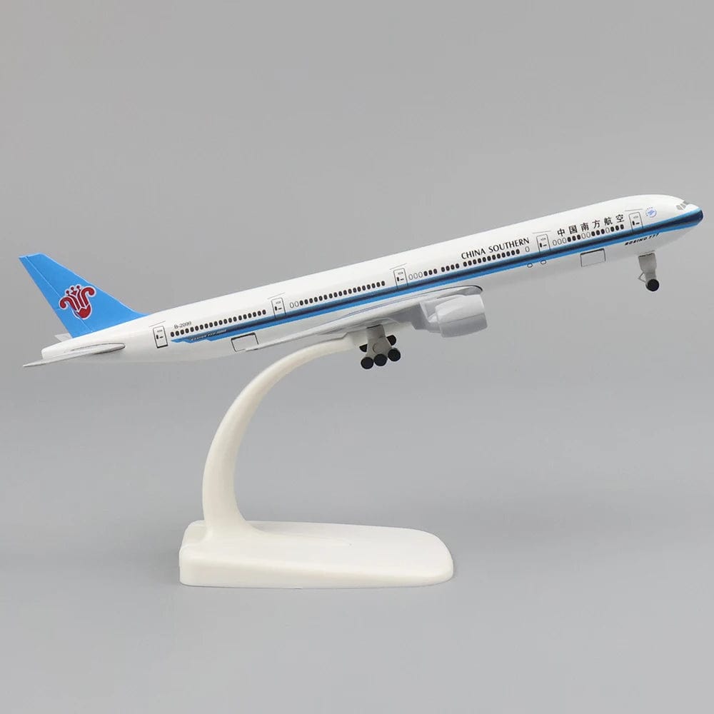 Boeing 777 del Sur - Escala 1:400 - 20cm - 7.8in