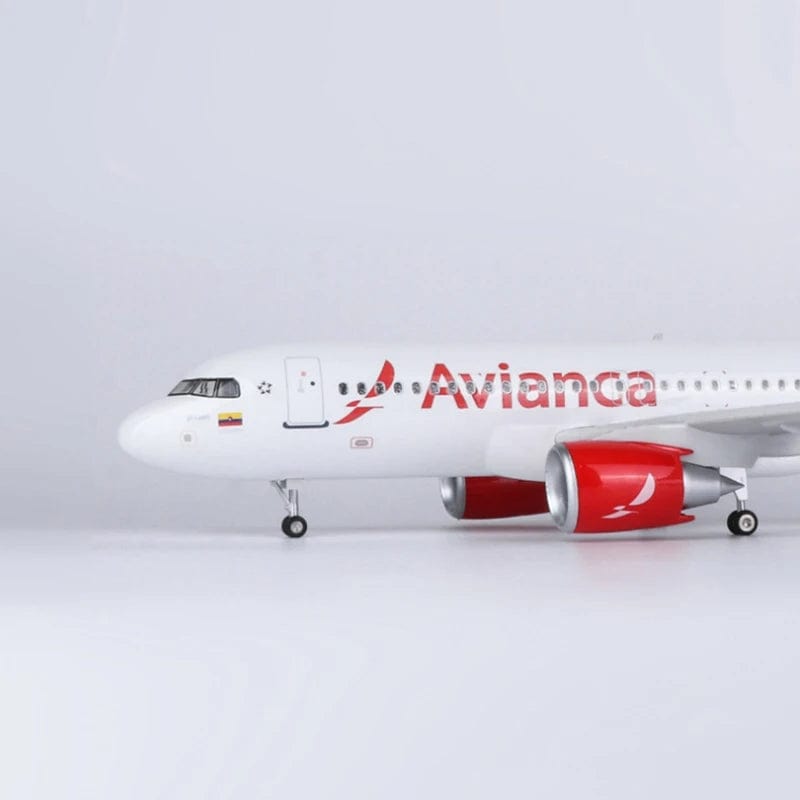 A320 Neo Avianca - Scale 1/80 - 47cm - 18,5 in - Airplane Model