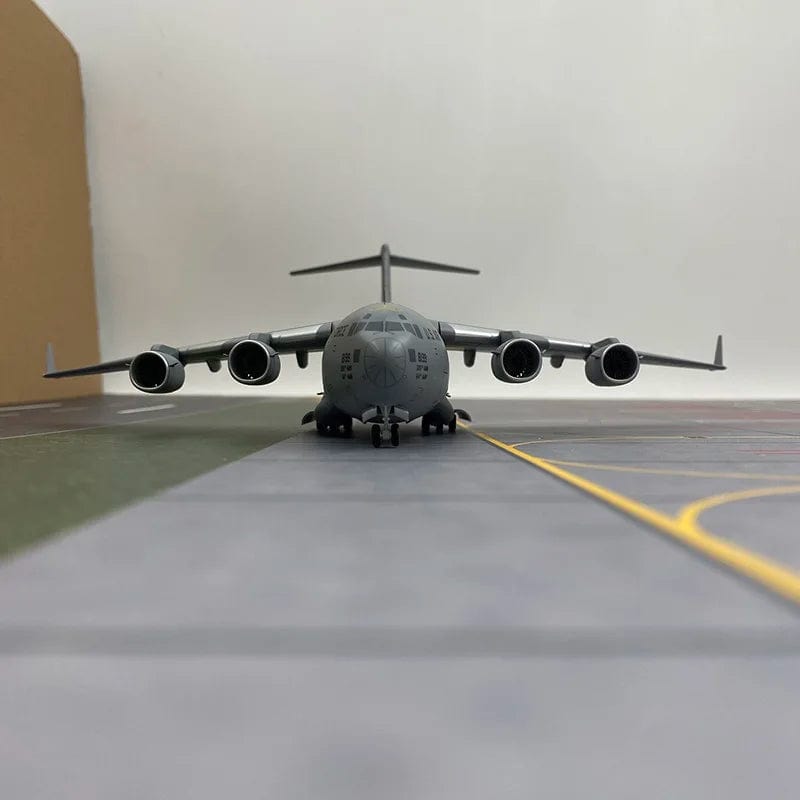 C-17EE. UU. - Escala 1:200