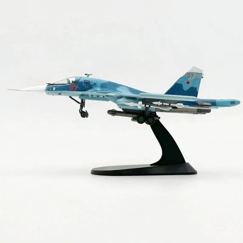 Su34 Sukhoi Su-34 - Escala 1/100