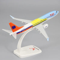 B737 MAX 8 TUI Aerolínea - Escala 1:200