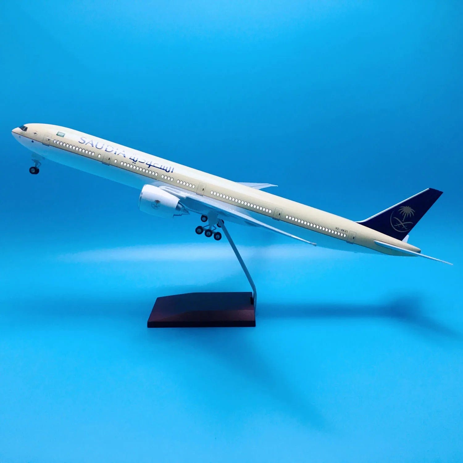 B777 Arabia Saudita - Escala 1/157 - 47CM -18.5in - Luces Led