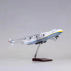 مقتنيات أنتونوف AN-225 مريا - 16.5 بوصة - 42 سم - نموذج عرض فاخر