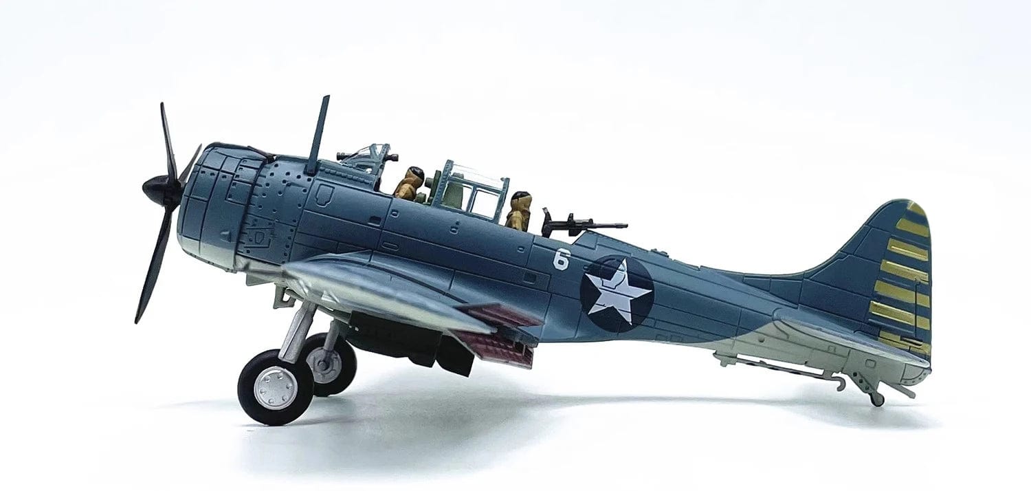 SBD-3 Midway Island 1942 - Scale 1:72