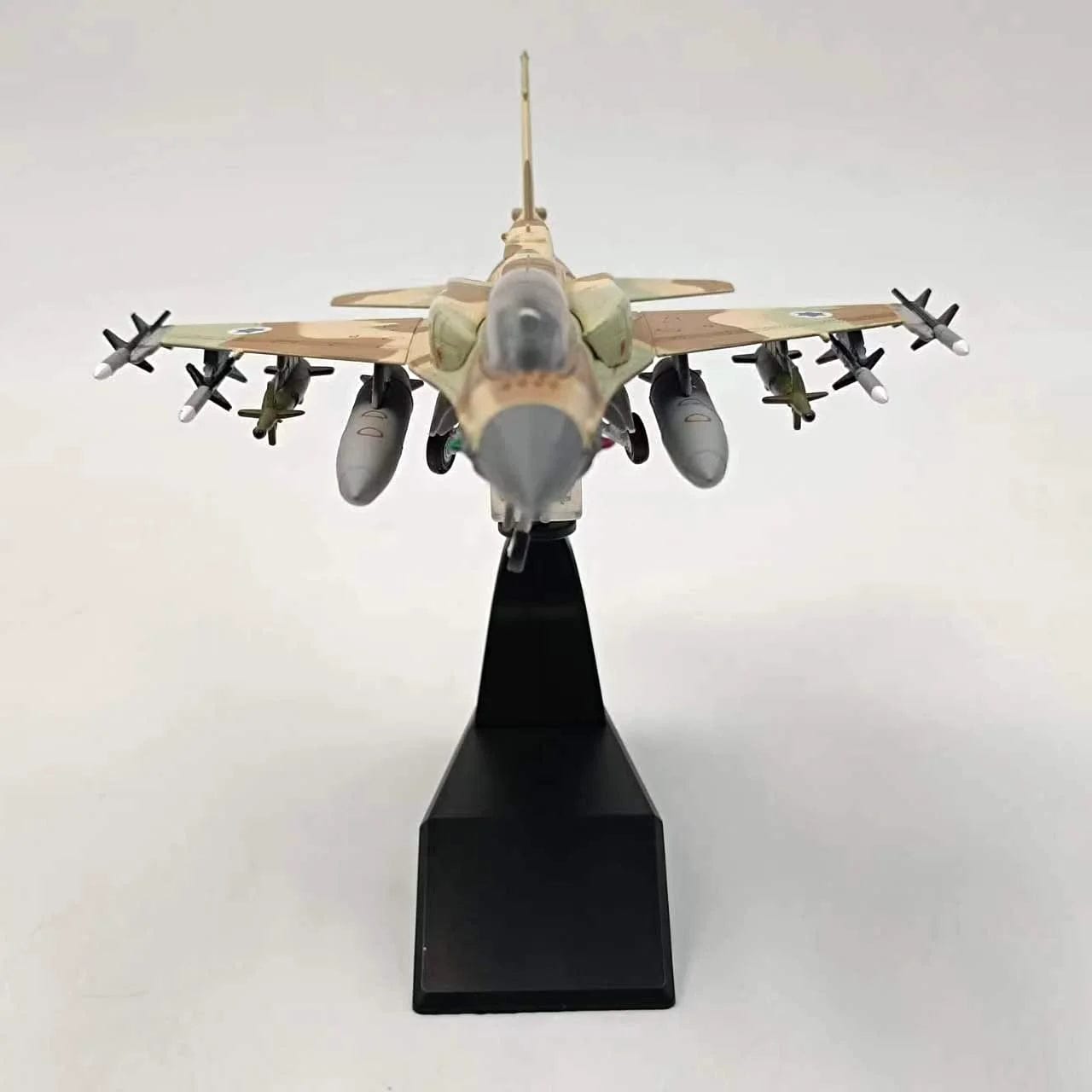 F16 - F-16I Sufa Fighter - Scale 1:72