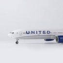 B777 United - Scale 1/157 - 47cm - 18.5 in - Airplane Model