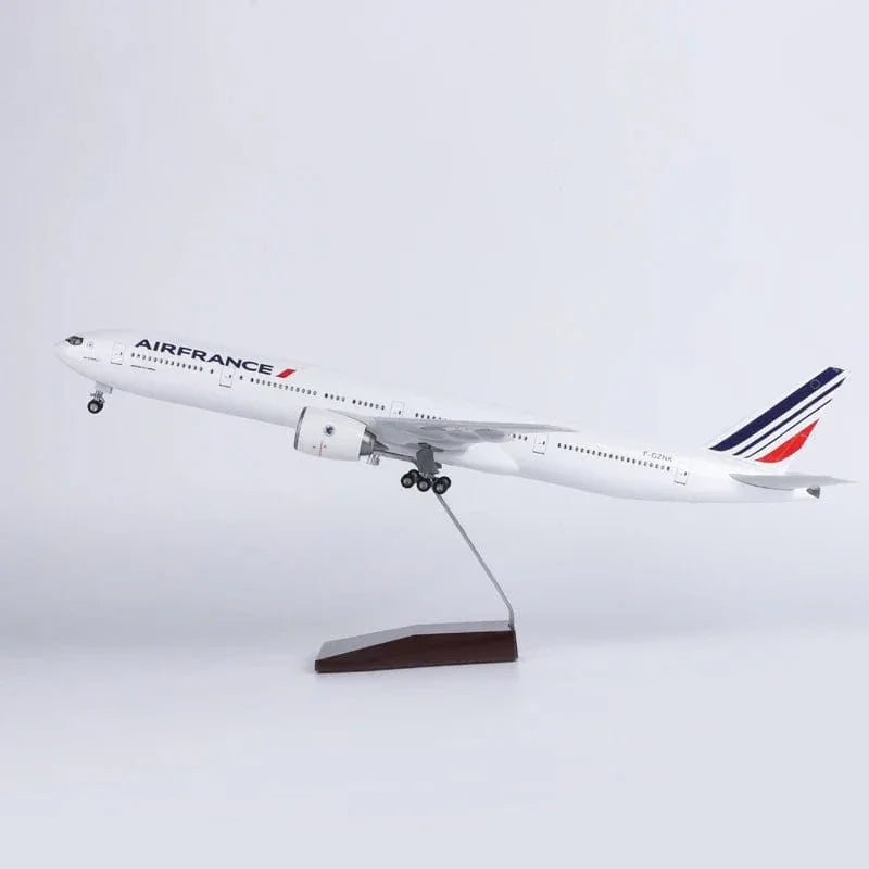 B777 Air France - Scale 1/157 - 47CM - 18,5 in - Airplane Model - Gallery 7