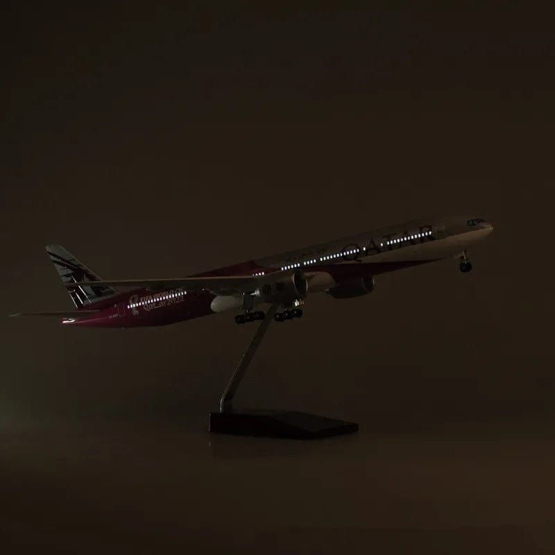 B777 Qatar - World Cup - Scale 1/150 - 47cm - 18.5 in