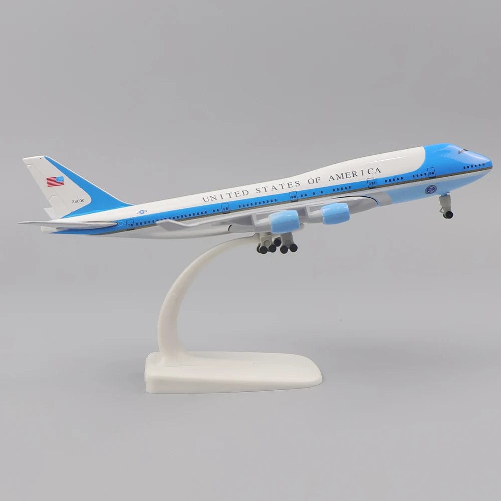 Air Force One B747 - Escala 1:400 - 20cm - 7.8in