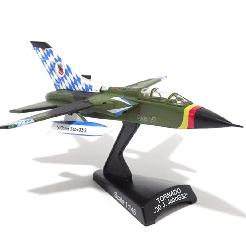 Tornado 30 G32 - Escala 1/144