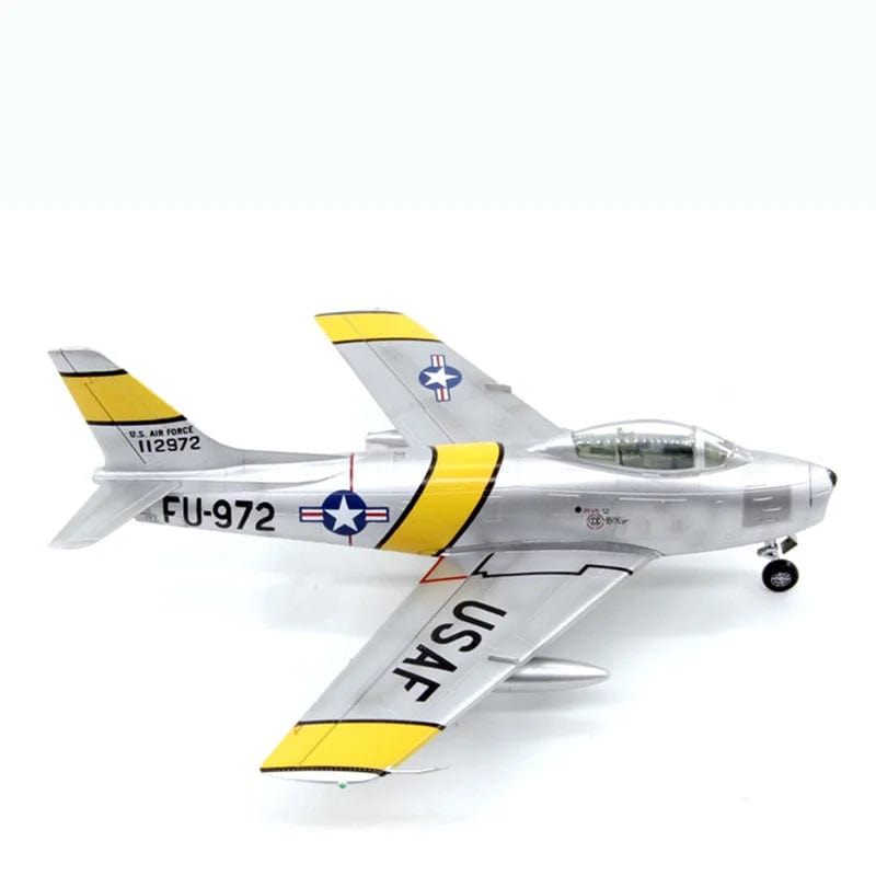 U.S. Air Force F-86F Sabre Fighter - Scale 1/72