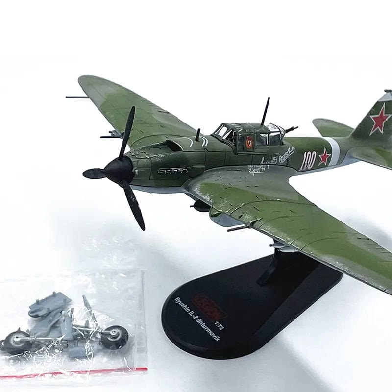 Ilyushin IL-2 Sturmovik IL II IL 2 - Escala 1/72 - 16cm