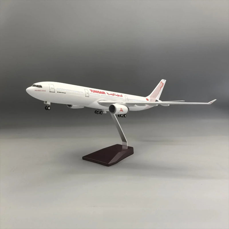 Tunisair Airbus A330 – 47 cm / 18.5 in – Voice-Activated LED Lights - Image 3