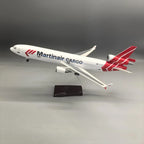 Martinair Cargo MD-11F 1:130 – 47 cm / 18.5 in – LED Lights