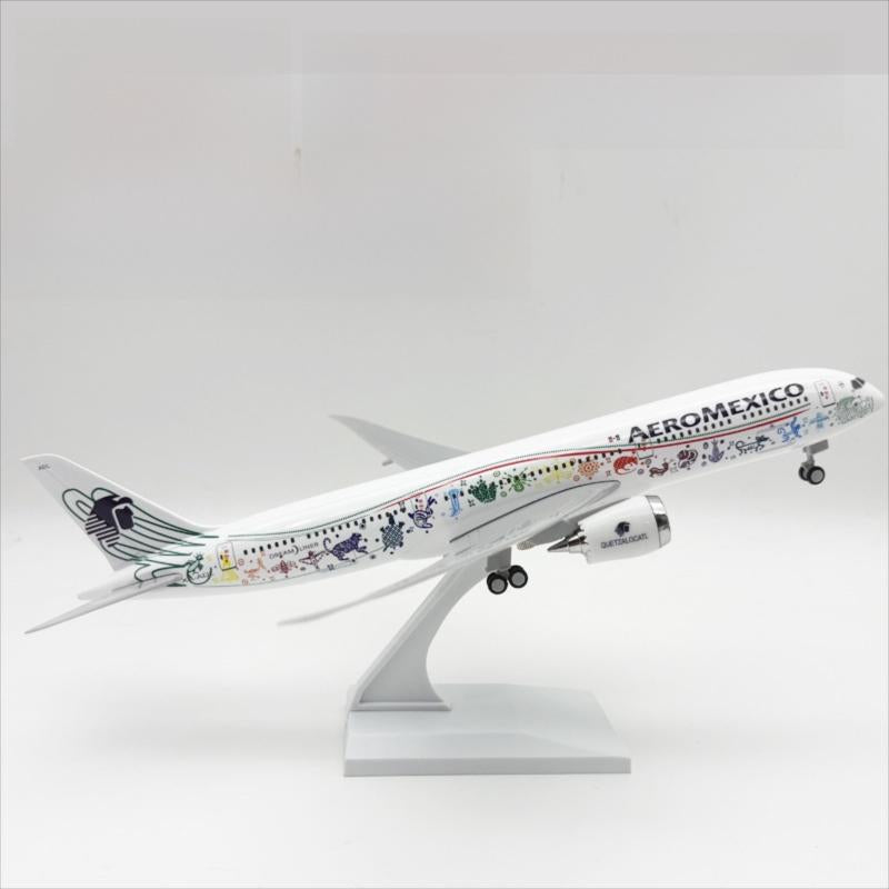 Aeroméxico Boeing B787 – 30 cm / 11.8 in – Solid Resin Desktop Display Model