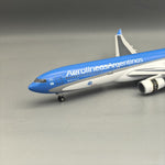 Aerolíneas Argentinas Airbus A330-200 "Messi No. 10 World Cup" – 47 cm / 18.5 in – Voice-Activated LED Display Model - Thumbnail 4