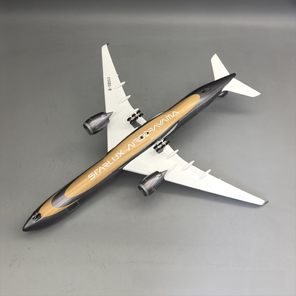 STARLUX Airlines Airbus A350-1000 "Empty Mountain Silver" Airplane Model — 1:157 Scale | 47cm / 18.5"