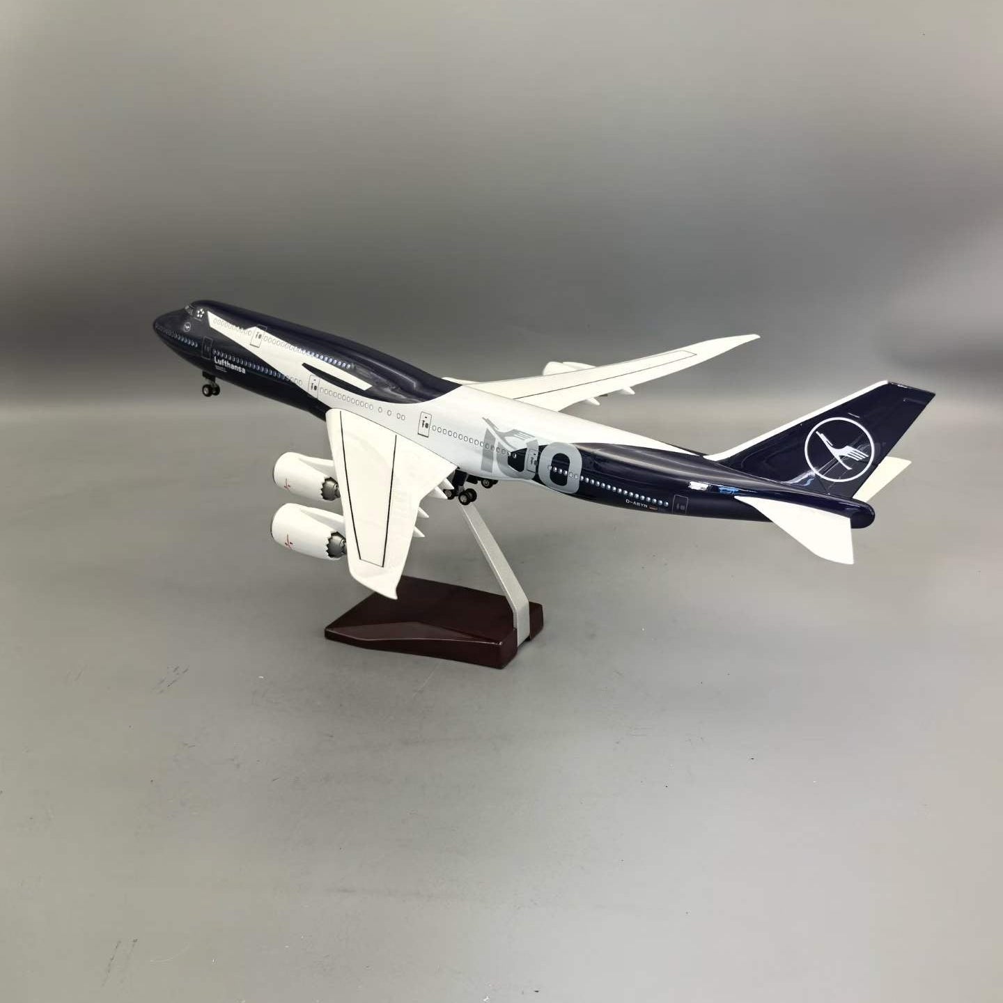 Boeing 747-8 Lufthansa 100 Years Commemorative – 1:150 Scale Model