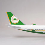 EVA Air Boeing 747-400 1:190 – 37 cm / 14,6 in – Luces LED - Thumbnail 3