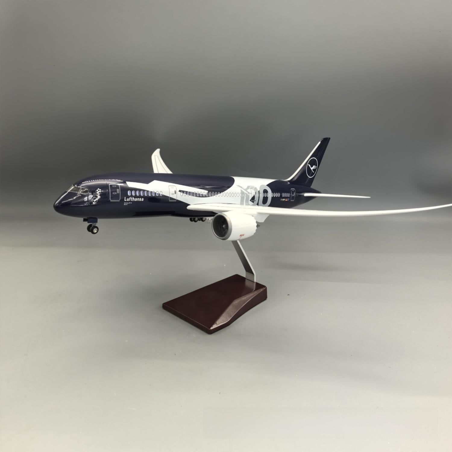 Boeing 787-9 Lufthansa 100 años conmemorativo – Maqueta a escala 1:145 