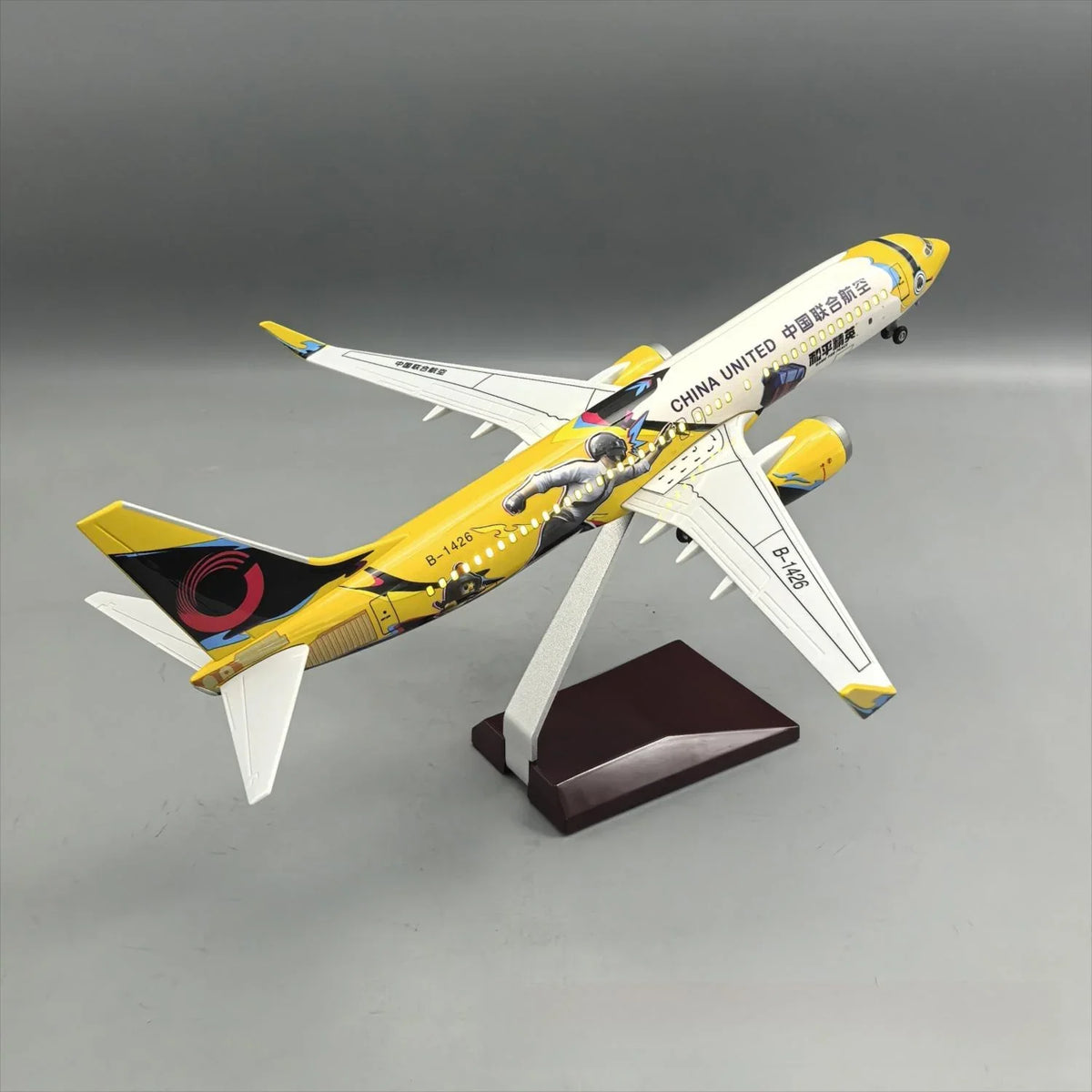 China United Airlines Boeing 737-800 "Peace Elite" Airplane Model — 1:110 Scale | 37cm / 14.6"