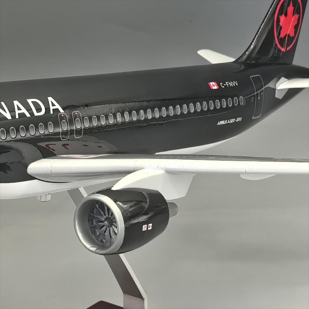 Air Canada Airbus A320-200 1:80 – 47 cm / 18.5 in – LED Lights