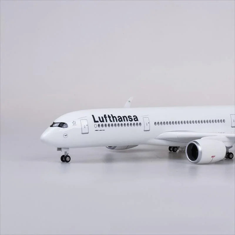 A350 Lufthansa - Scale 1/142 - 47CM - 18,5 in - Airplane Model - Image 2