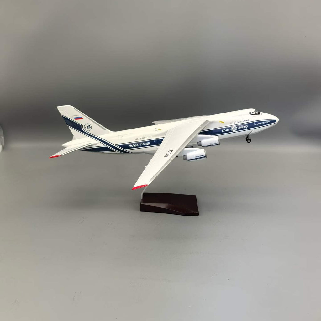 Antonov An-124 Volga-Dnepr Heavy Cargo – 1:165 Scale Model