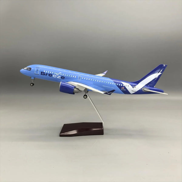 Breeze Airways Airbus A220-300 1:100 – 38,7 cm / 15,2 pulg – Luces LED - Secondary