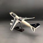Saudia Airlines Boeing 747-400 1:150 – 47 cm / 18.5 in – Interior de cabina abrible y luces LED - Thumbnail 6