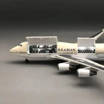 Saudia Airlines Boeing 747-400 1:150 – 47 cm / 18.5 in – Interior de cabina abrible y luces LED - Thumbnail 3