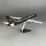 Air Canada Airbus A320-200 1:80 – 47 cm / 18.5 in – LED Lights - Thumbnail 4