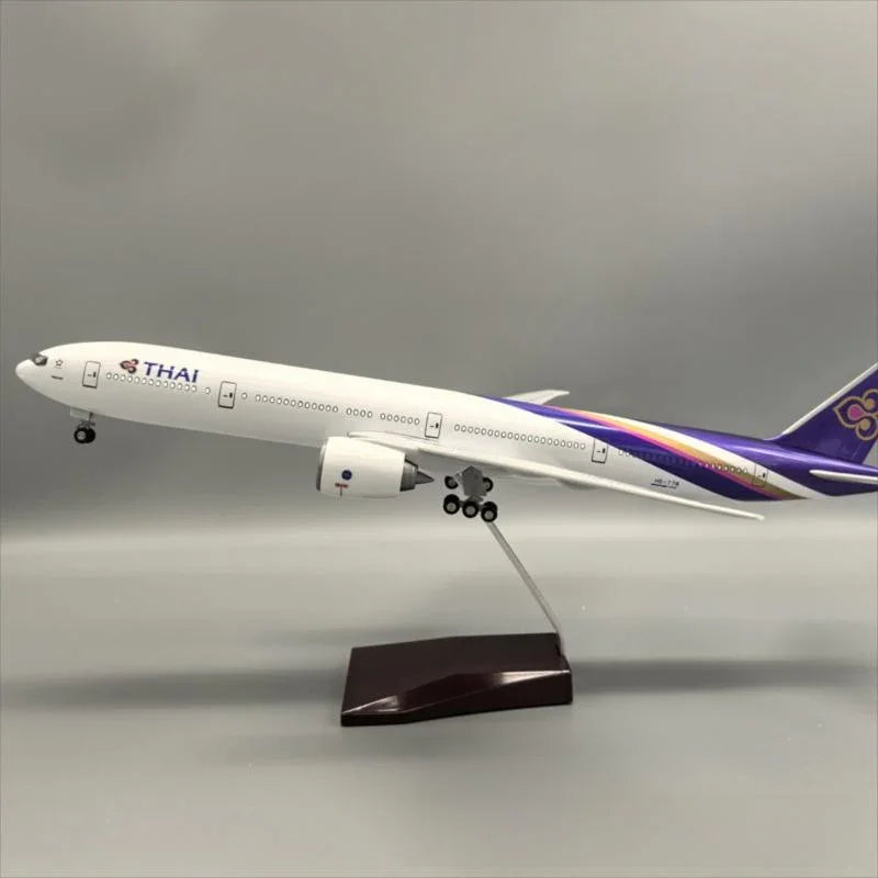 B777 THAI  - SCALE 1/157 - 47CM -18.5IN - Gallery 11