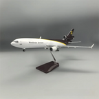 UPS MD-11 McDonnell Douglas – Scale 1:130 – 47 cm/18.5 in – ABS Resin – NO LED Lights