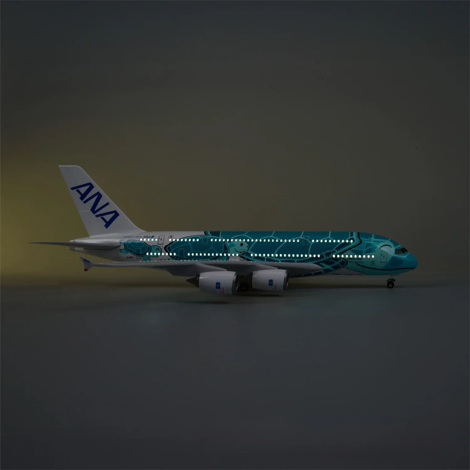 A380 ANA Japan GREEN TURTLE - SCALE 1/160 - 47CM - 18,5 IN