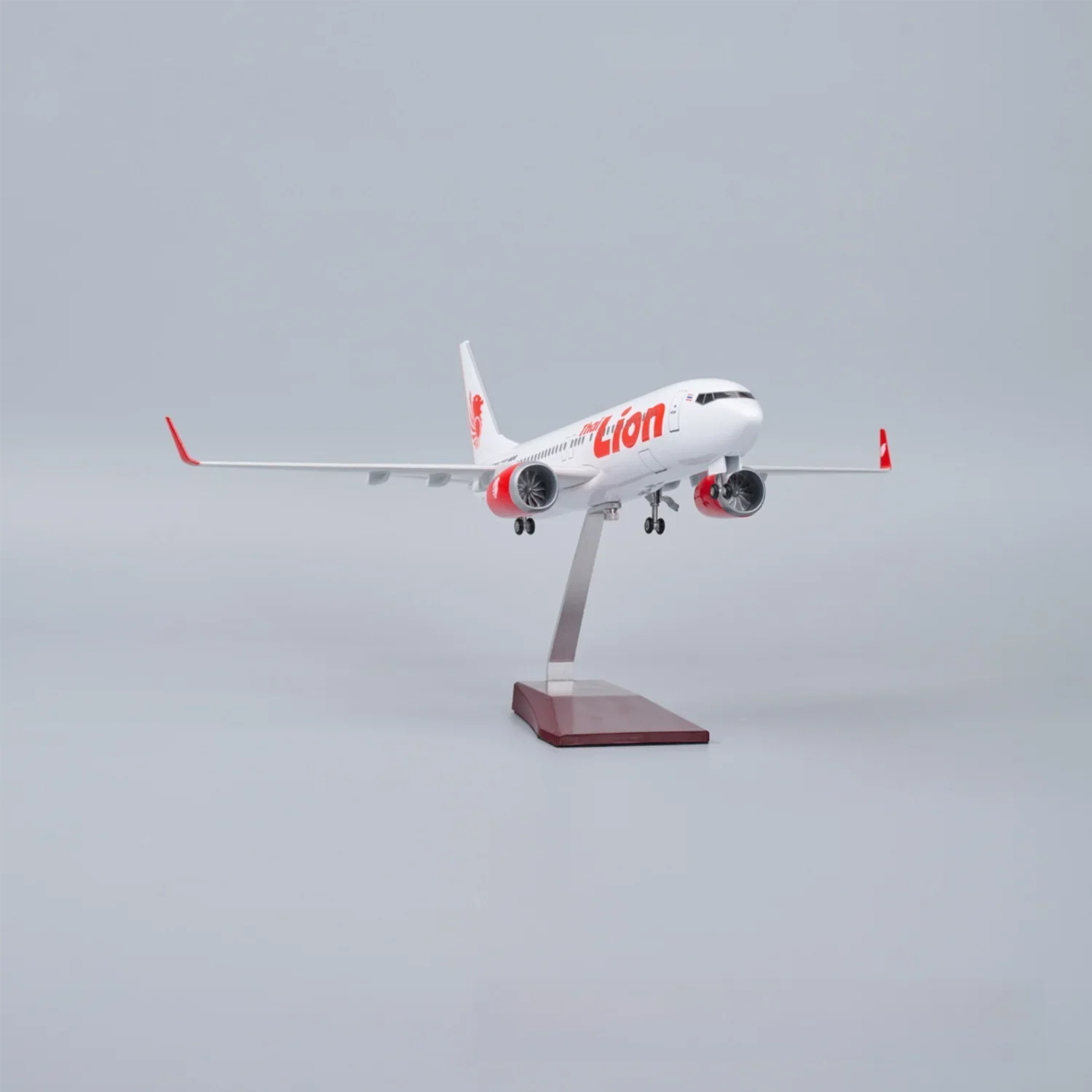 Boeing 737 Thai Lion Air – Escala 1:80 (47 cm / 18,5 pulgadas) - Gallery 16