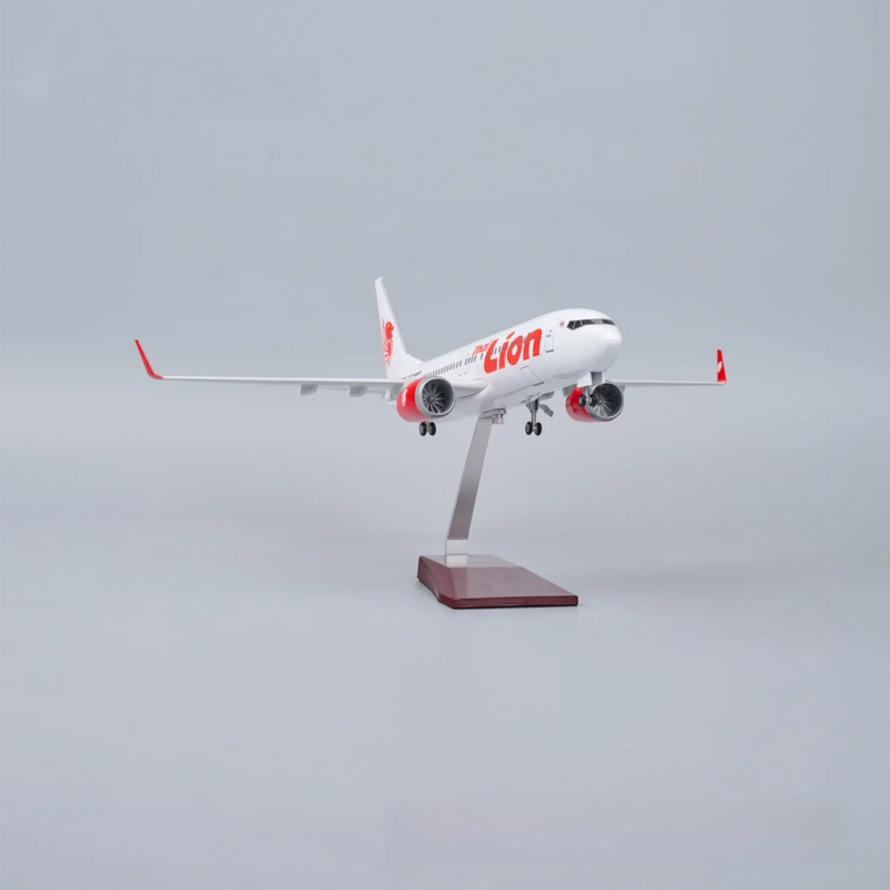 Boeing 737 Thai Lion Air – Escala 1:80 (47 cm / 18,5 pulgadas) - Image 9
