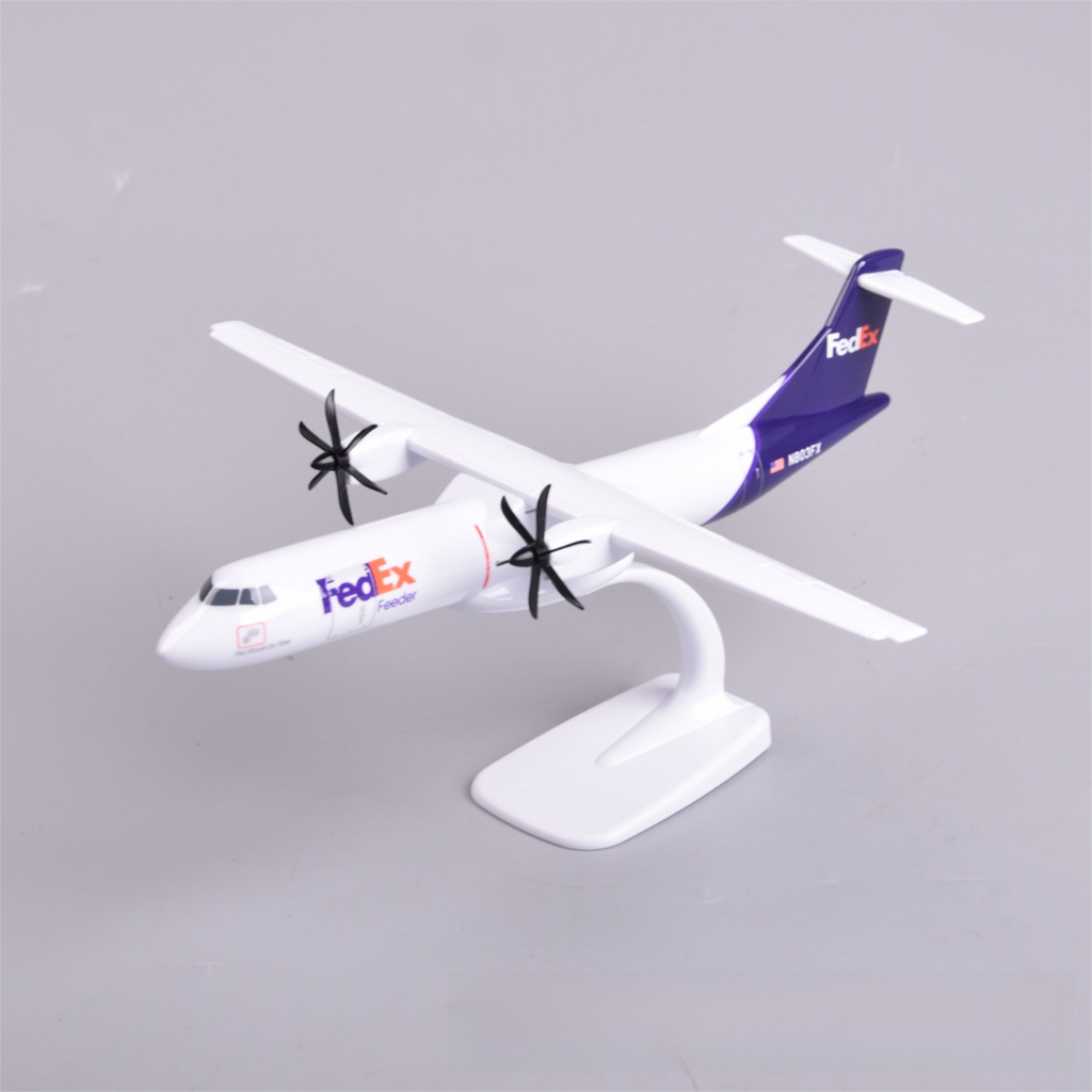 ATR 72-600 FedEx Express – Scale 1:100 – 27 cm – Resin – Movable Parts
