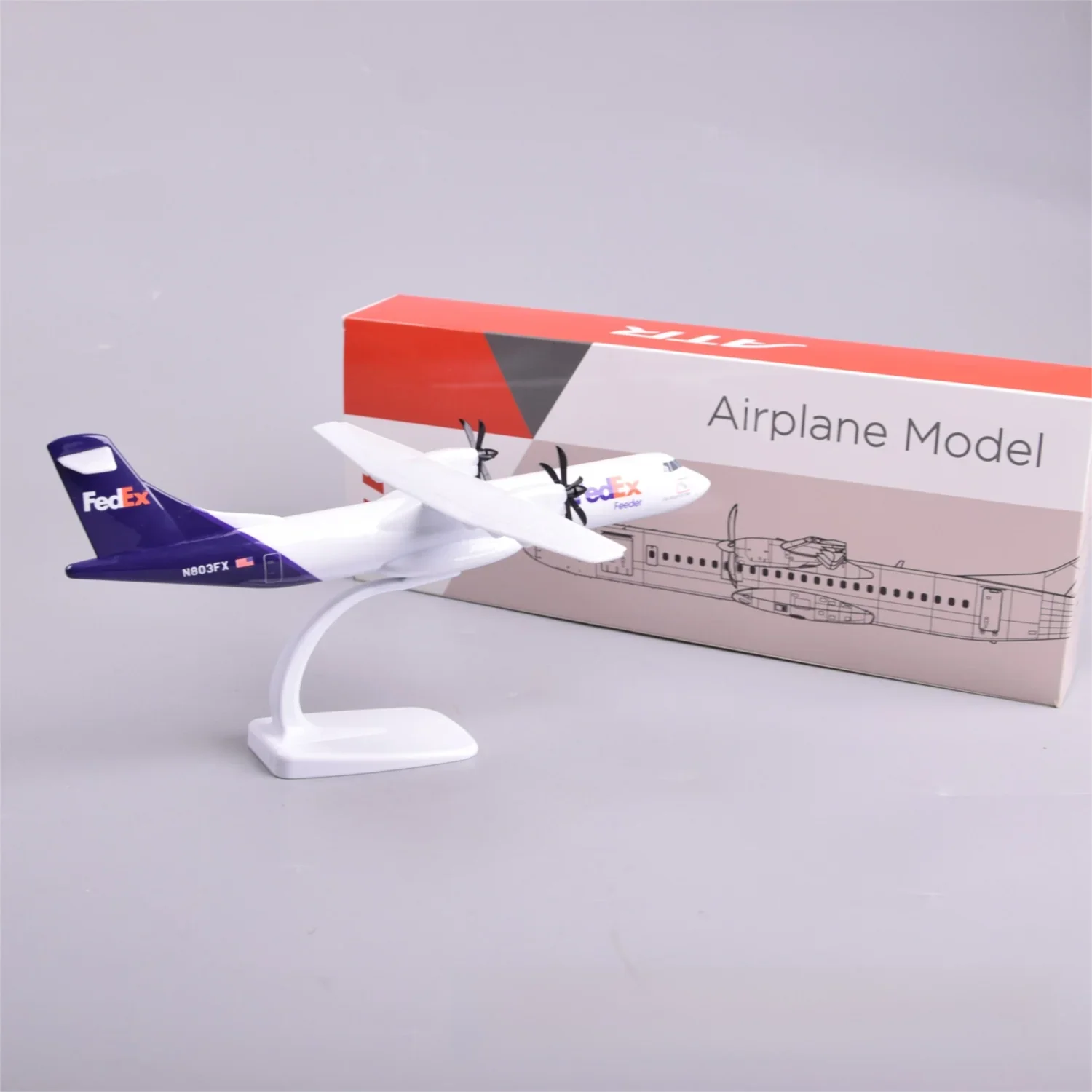 ATR 72-600 FedEx Express – Scale 1:100 – 27 cm (10.6 in) – Resin