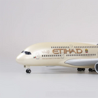 Airbus A380 Etihad 1:160 – 47 cm / 18.5 in – LED Lights