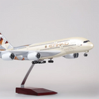 Airbus A380 Etihad 1:160 – 47 cm / 18.5 in – LED Lights