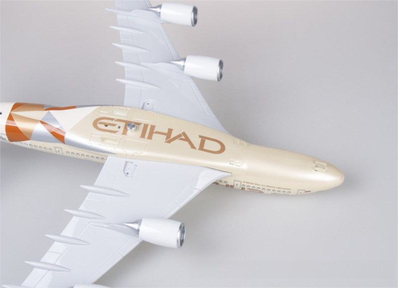 طائرة الاتحاد A380 - مقياس 1/160 - 47 سم - 18.5 بوصة - نموذج طائرة