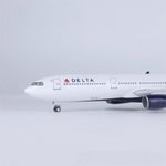 A330 Delta Airlines - Escala 1/135 - 47 cm - 18,5 pulgadas - Modelo de avión - Thumbnail 6