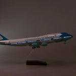 US Air Force One Boeing 747 1:190 – 37 cm / 14.6 in – LED Lights - Thumbnail 10