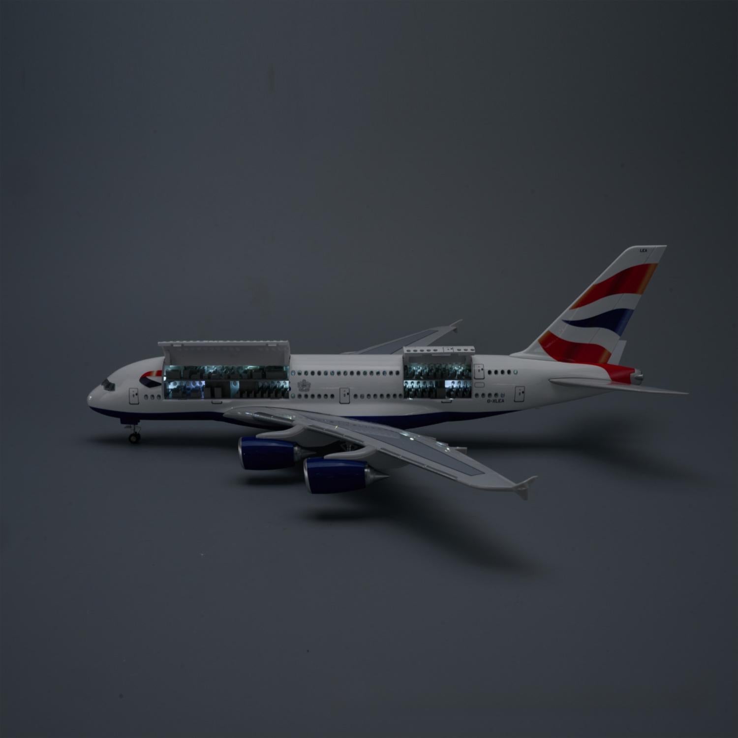 British Airways Airbus A380 1:160 – 45.5 cm / 17.9 in – Voice-Activated LED Lights - Gallery 15