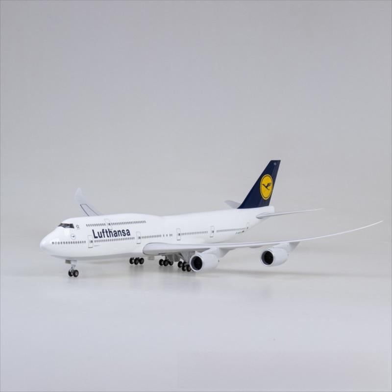 B747 Lufthansa - Escala 1/150 - 47 cm - 18,5 pulgadas 