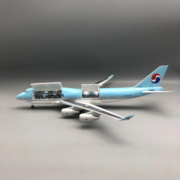 Korean Air Boeing 747-400 1:150 – 47 cm / 18.5 in – Opening Cabin Interior & LED Lights - Secondary